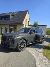 BMW X7 xDrive40i AT MHEV