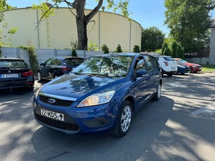 Ford Focus Turnier 1.6 Ti-VCT Ambiente