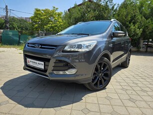 Ford Kuga 2.0 TDCi Powershift 4WD Titanium