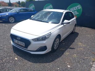 Hyundai i30 1.4 100CP 5DR M/T Classic+