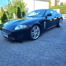 Jaguar XKR