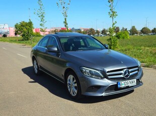 Mercedes-Benz C 200 4Matic 9G-TRONIC