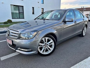 Mercedes-Benz C 200 T (BlueEFFICIENCY) 7G-TRONIC Avantgarde