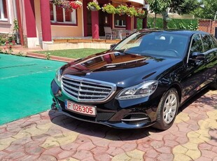 Mercedes-Benz E 200 BlueTEC 7G-TRONIC