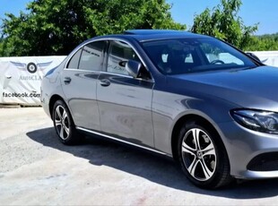 Mercedes-Benz E 220 d 4Matic T 9G-TRONIC