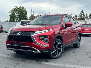 Mitsubishi Eclipse-Cross Plug-In Hybrid 4WD Plus