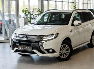 Mitsubishi Outlander 2.0 4WD Plug-In Hybrid