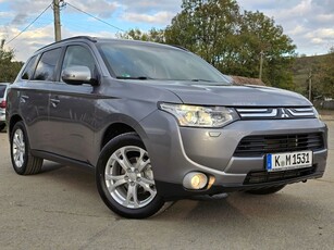 Mitsubishi Outlander 2.2 DI-D 4WD Automatik Instyle