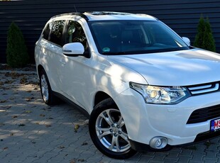 Mitsubishi Outlander 2.2 DI-D 4WD Diamant Edition