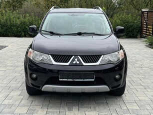 Mitsubishi Outlander 2.2 DI-D 4WD Instyle