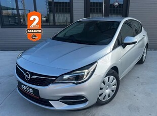 Opel Astra 1.2 Turbo Business Edition