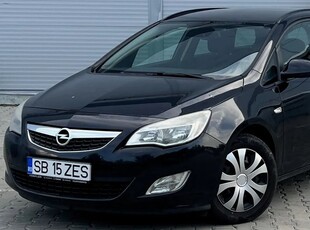 Opel Astra 1.7 CDTI Sport