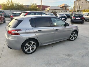 Peugeot 308 1.2 L PureTech Turbo Allure