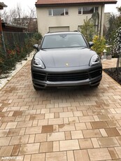 Porsche Cayenne Standard