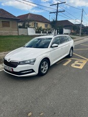 Skoda Superb 2.0 TDI DSG Style