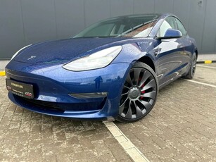 Tesla Model 3 Langstreckenbatterie Allradantrieb Dual Motor Performance