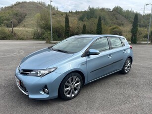 Toyota Auris 1.8 VVT-i Hybrid Automatik Comfort