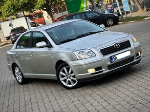 Toyota Avensis 1.8 Sdn. Sol