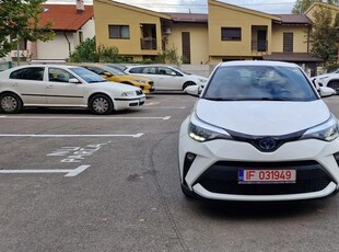 Toyota C-HR 1.8 Hybrid Business Edition