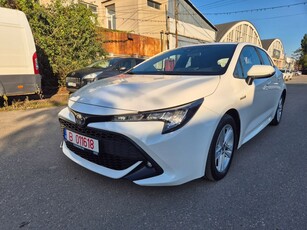 Toyota Corolla 1.8 HSD Business