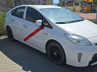 Toyota Prius (Hybrid)