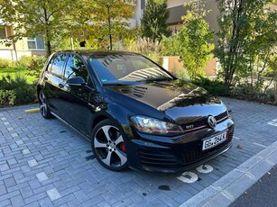 Volkswagen Golf 2.0 TSI BMT DSG GTI Performance