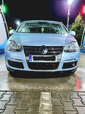 Volkswagen Jetta 1.6 TDI DPF Comfortline