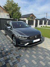 Volkswagen Passat Alltrack 2.0 TDI DSG 4Motion