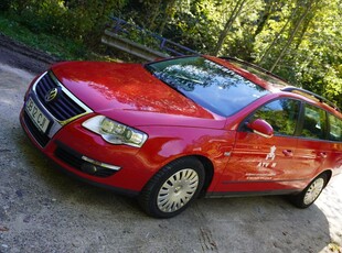 Volkswagen Passat Variant 2.0 TDI Blue TDI DSG Comfortline