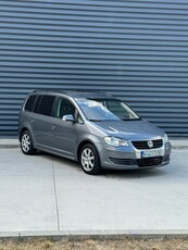 Volkswagen Touran 1.9 TDI DPF Highline