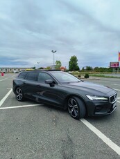 Volvo V60 D4 R-Design