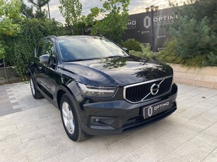 Volvo XC 40 D3 Geartronic Momentum Pro