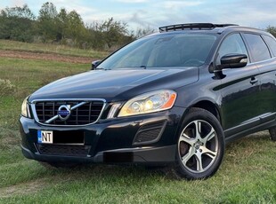 Volvo XC 60 D5 AWD A6 Basic