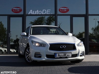 Infiniti Q50 Acest autoturism este inmatriculatDota