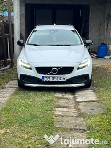 Volvo V40 cc CROSS COUNTRY DIESEL 2.0 d2 plus 120 5P E6