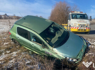 Peugeot 307 2.0 HDi 90 CP 2002 avariat