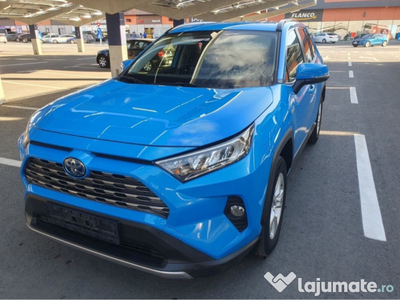 Toyota RAV-4 Hybrid