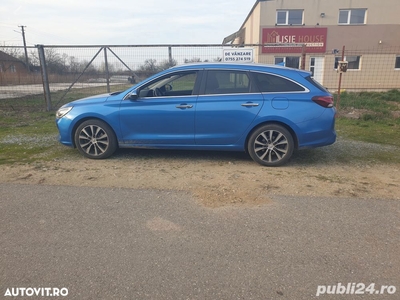 Schimb cu teren agricol, mașina mai ieftina, container etc Hyundai i30 2018 1,6 diesel Automat