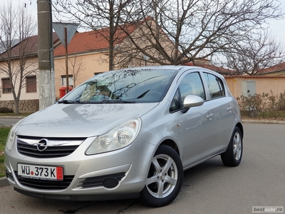 Opel Astra H Model Cosmo