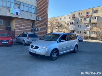 Vw Touran an 2007 motor 1.9Tdi Toate actele valabile