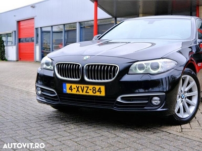 BMW Seria 5 520d xDrive AT