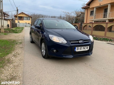 Ford Focus 1.6 TDCi DPF Titanium