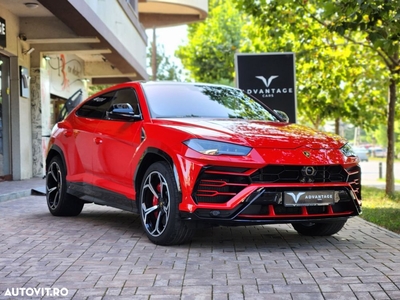 Lamborghini URUS Standard