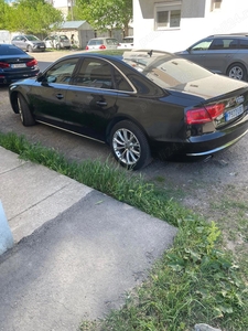 Audi a 8