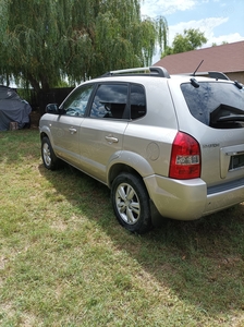 Hyundai Tucson an 2009 benzina cu GPL de fabrica