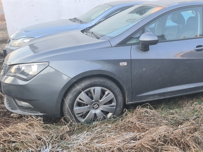 se ofera spre vanzare seat ibiza