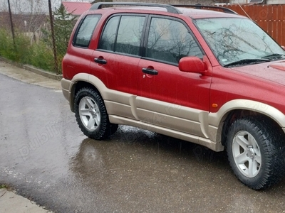 SUZUKI GRAND VITARA