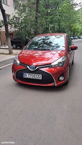 Toyota Yaris 1.5 VVT-i HSD Luna