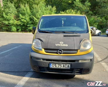 Opel vivaro 1.9 8+1 locuri