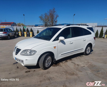 Ssangyong RODIUS, an 2007, 7 locuri + rate direct in parc